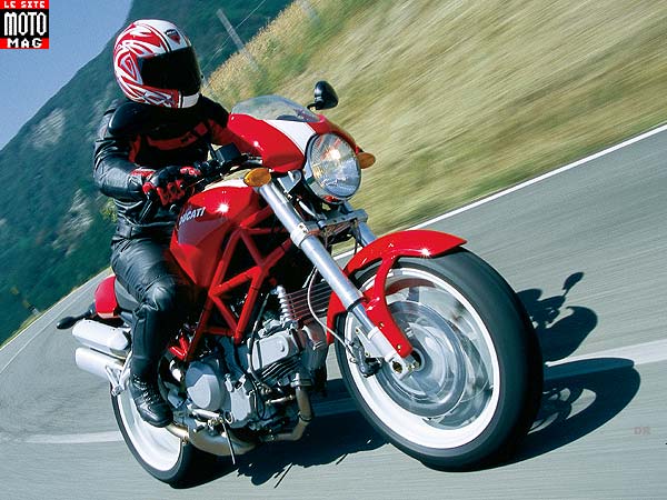 Ducati 800 Monster S2R