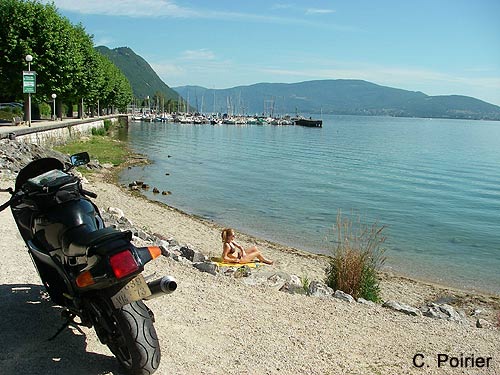 Savoie : balade de lac en lac à moto