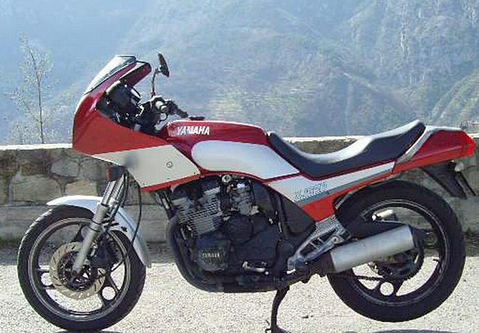 Yamaha 600 XJ (1984-91) : la petite sport GT