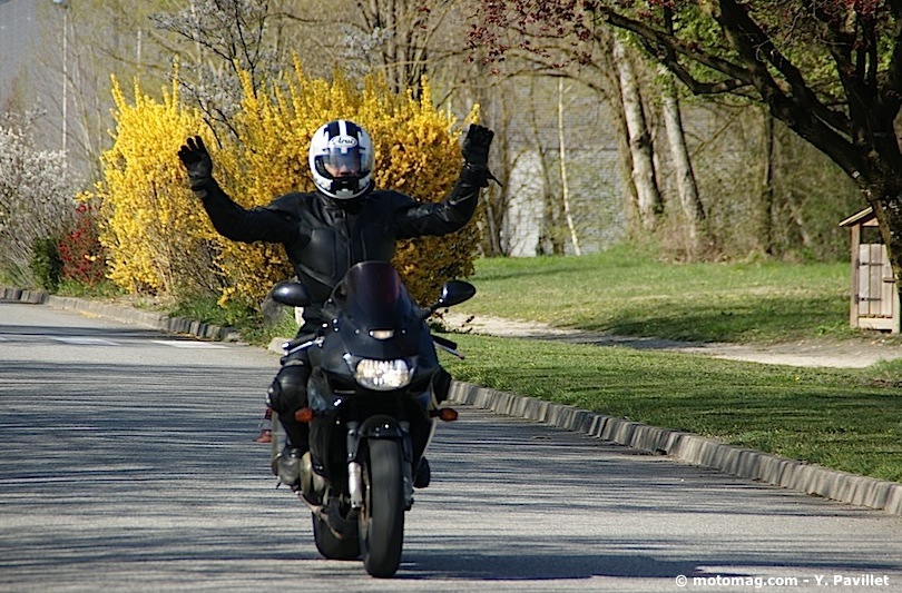 Savoie : 30 motards assistent à une formation de reprise (...)