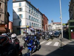 Manifestation contre le 80 km/h au Puy-en-Velay (...)