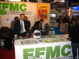 Lobbying moto : opération séduction de la FFMC au Salon (...)