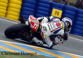 Carton plein pour Damien Saulnier en Superstock au Mans (...)