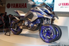 Yamaha 01Gen : vers un T-max à 3 roues ?