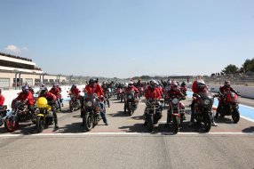 Sunday Ride Classic au Castellet (83)