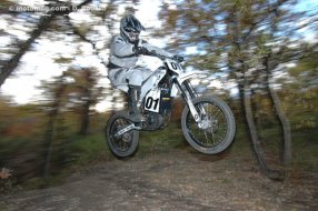 Première course de motos électriques en France