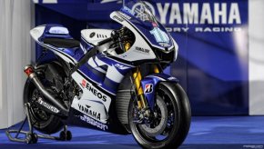MotoGP : Lorenzo et Spies présentent la nouvelle M1-1000 (...)
