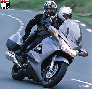 Honda 1300 Pan : tenue de route