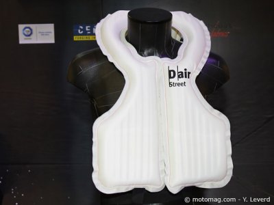 Équipements 2012 à Milan : l’airbag Dainese paré