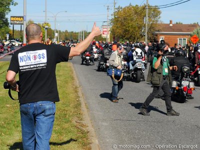 Manif Québec : 1000 motards au congrès
