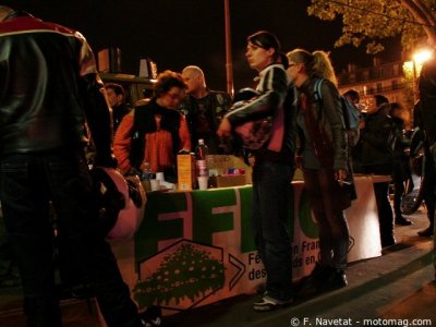 Apéro motards à Bastille : convivialité, solidarité !
