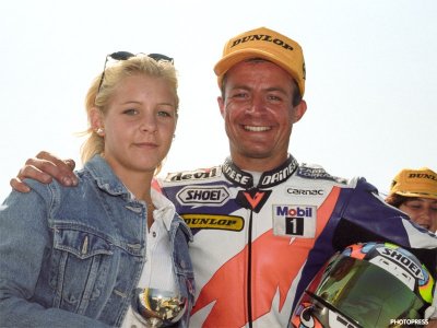 1997 : succès en Yamaha XJR Cup