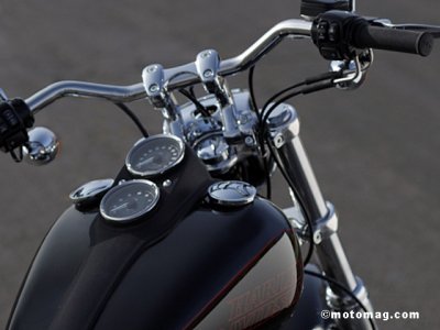 Harley Dyna Low Rider : compteur et compte tour