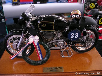 Miniatures au salon de la moto : AJS 350