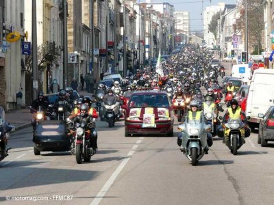 Manif 13 mars Limoges : 700 motos !