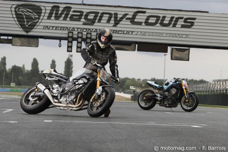 Mekatrix : 2 motos pour le show