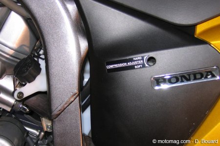 Honda 700 Transalp : régler l’amorto