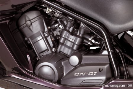 Honda DN-01 : moteur et transmission