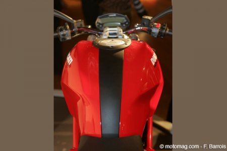 Ducati 696 Monster : réservoir