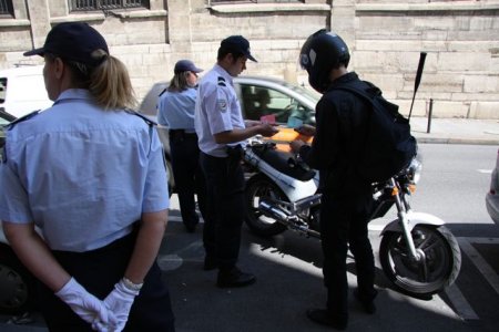 Contrôle de police à Paris : juste un sermon