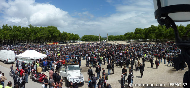 Manif 18 juin Bordeaux : place des Quinconces