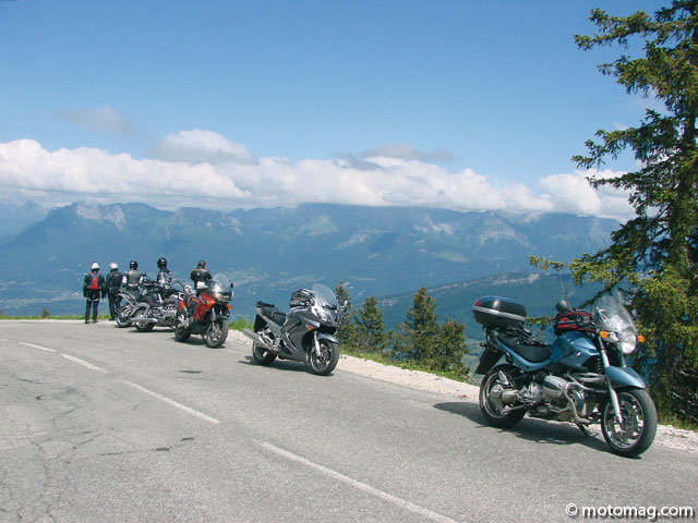 Alpes : détour à moto chez les Helvètes