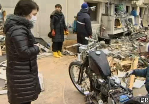 Tsunami au Japon : une Harley-Davidson sauvée des eaux (...)