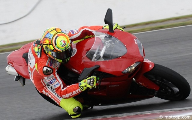 MotoGP : Rossi découvre le circuit de Silverstone