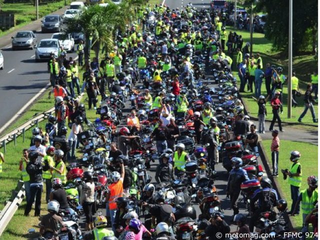 Manifestation à La Réunion : 1500 motards pour un (...)