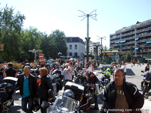 Manif 10 septembre : 700 motards pique-niquent à (...)