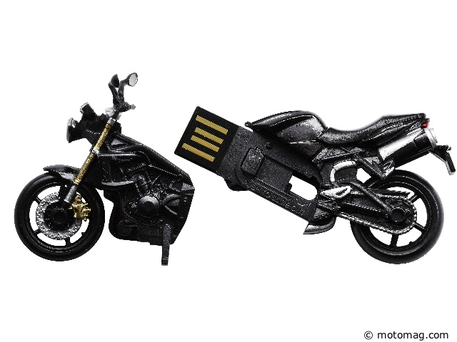 Pilulier BMW Idée cadeaux motards pour noel chez equip'moto