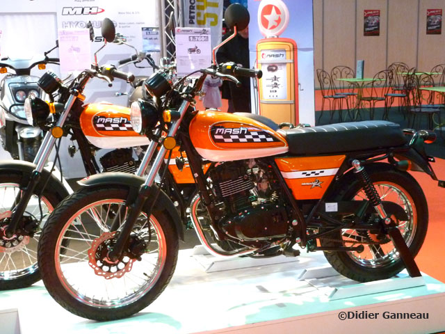 Moto chinoises : la 125 Mash, une "Seventy" à (...)