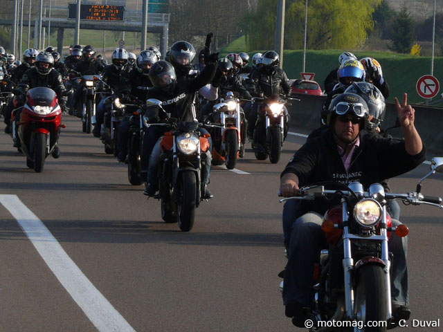 Manif moto 24 mars Dijon : la FFMC 21 réunit 1200 (...)
