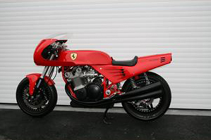 Enchères : la moto Ferrari vendue 105.000 euros