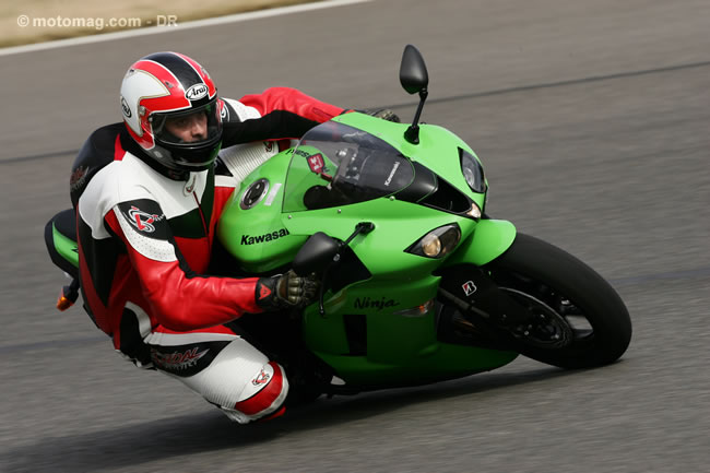 Kawasaki 600 Ninja ZX-6R : direction piste !