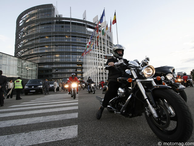 Europe et moto : le Parlement enterre la loi des 100 (...)