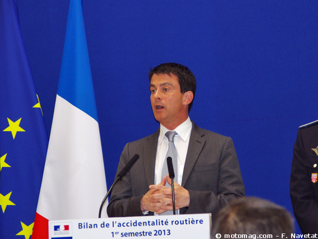 Sécurité routière : Manuel Valls parle chiffres, radars et (...)