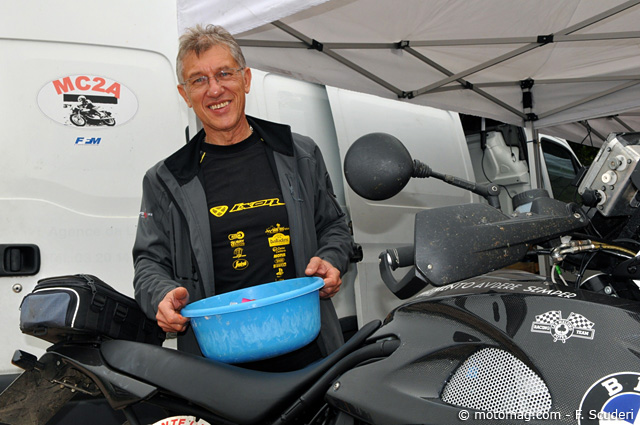 Moto Tour 2013 : assistance et amitié