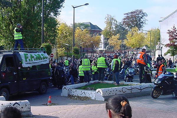 Motards pris en tenaille dans l'Avesnois (...)