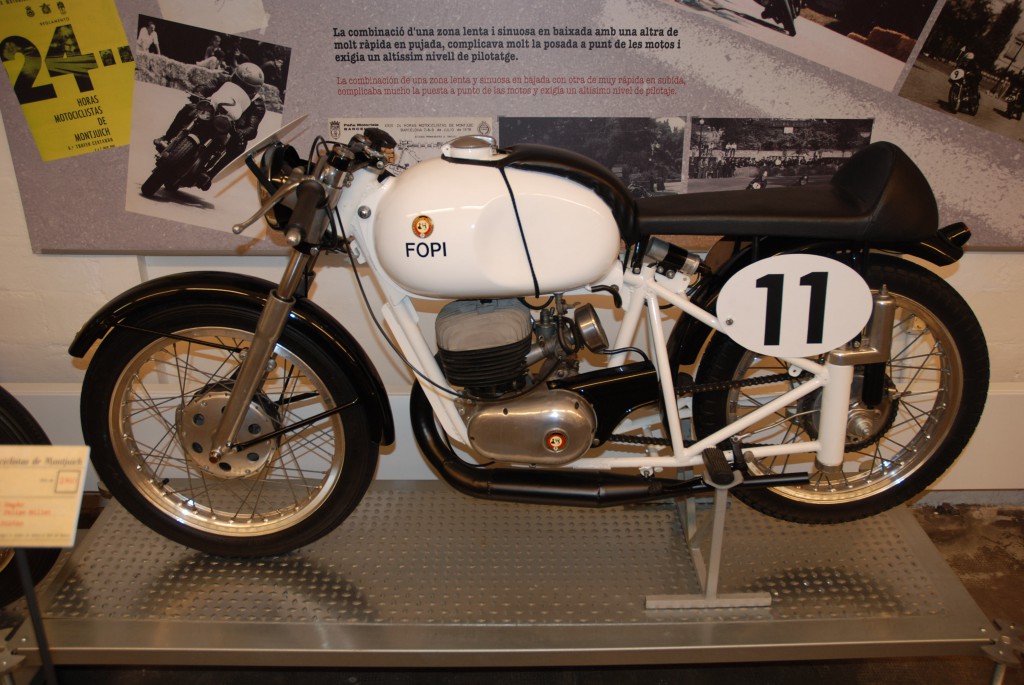 Museu de la motocicleta (2) : VINTAGE SPANISH (...)