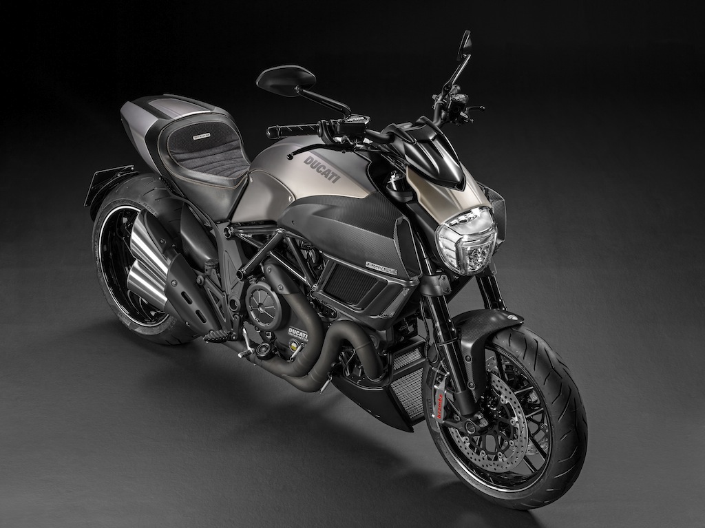 Nouveauté 2015 : l'exclusive Ducati Diavel (...)