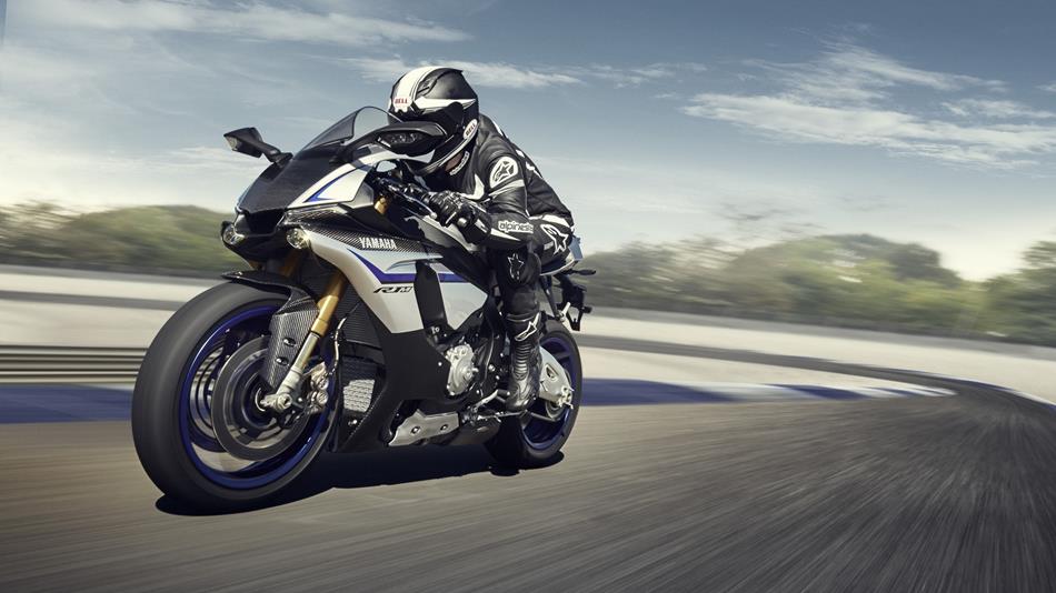 Nouveautés motos : le prix et la disponibilité des Yamaha (...)