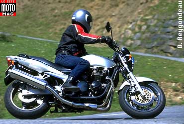 Kawasaki 750 ZR-7
