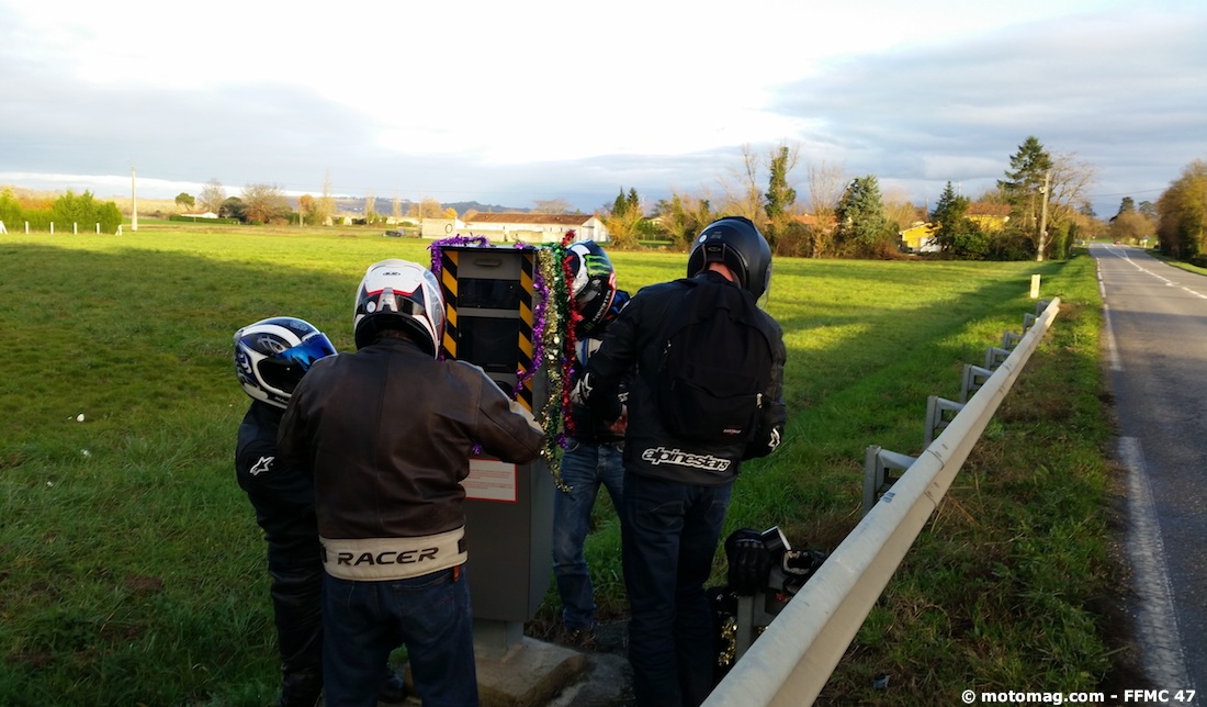 Lot-et-Garonne : les motards décorent les radars pour (...)