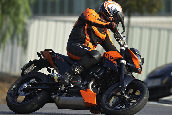 KTM 690 Duke