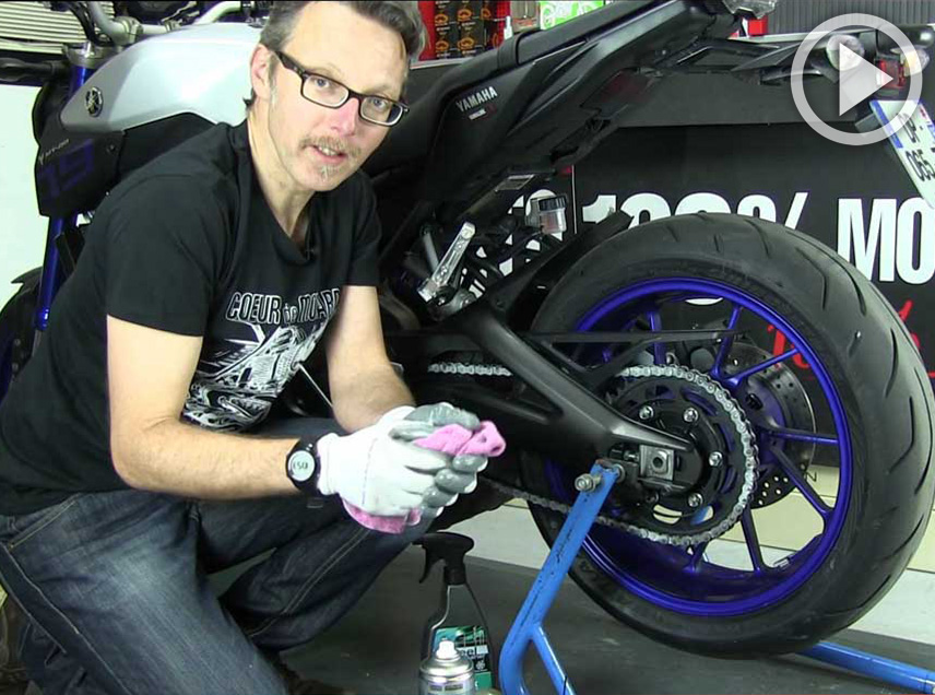 Tuto mécanique : réviser sa moto