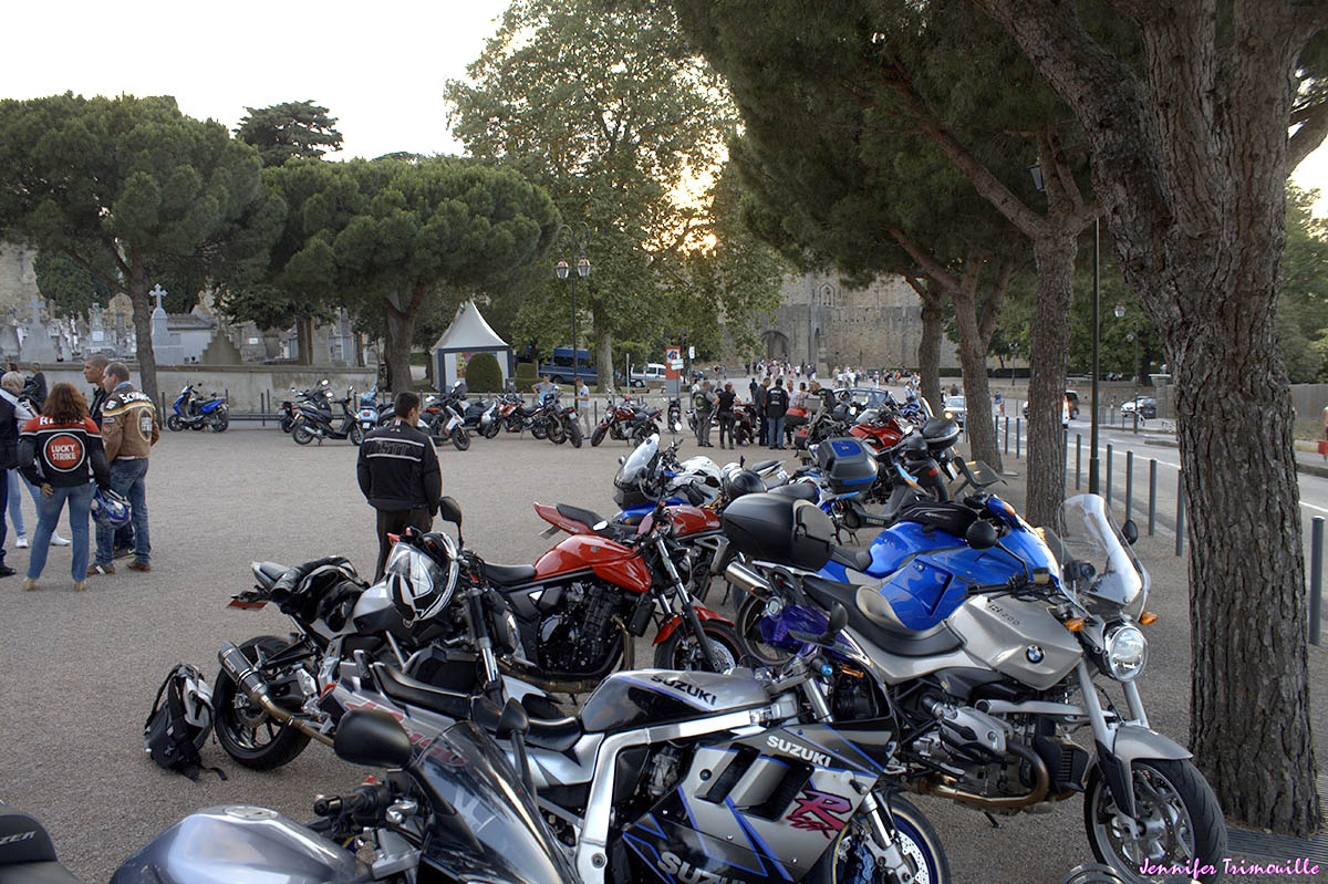 Nuit 2-roues : les motards bravent un arrêté préfectoral (...)