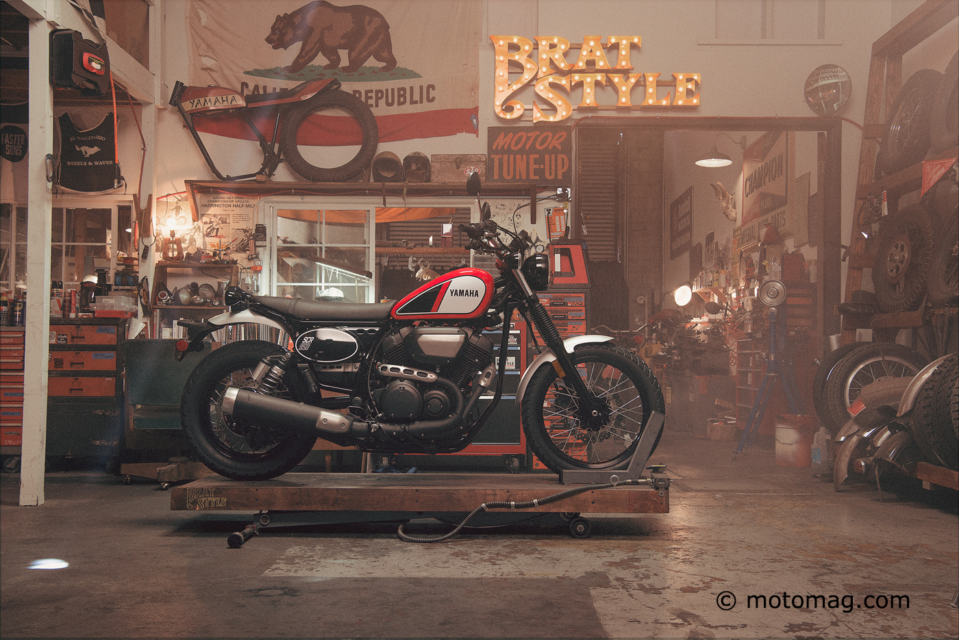 Nouveauté Yamaha 2017 : le street scrambler SCR (...)