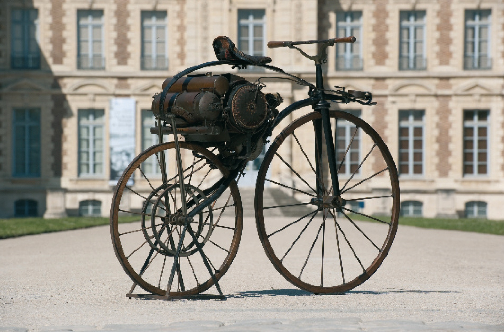 la premiere bicyclette au monde juzan