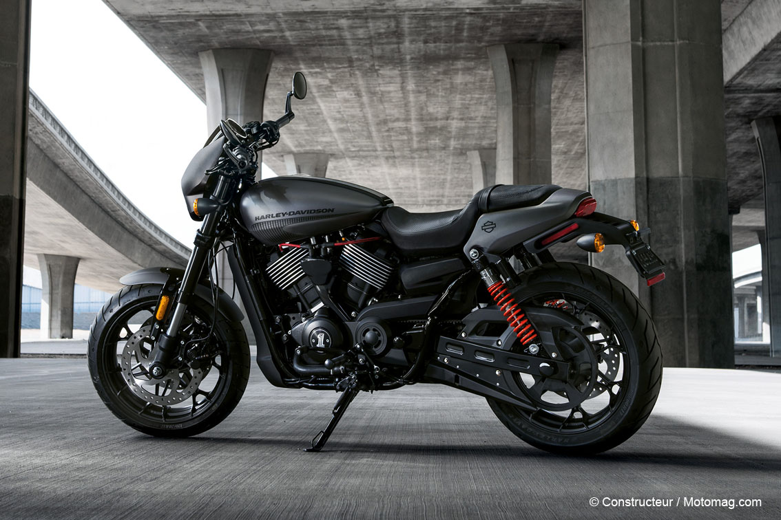 Harley-Davidson 750 Street Rod : regain de caractère